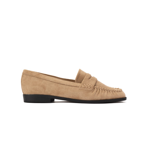 Beige Classic loafer