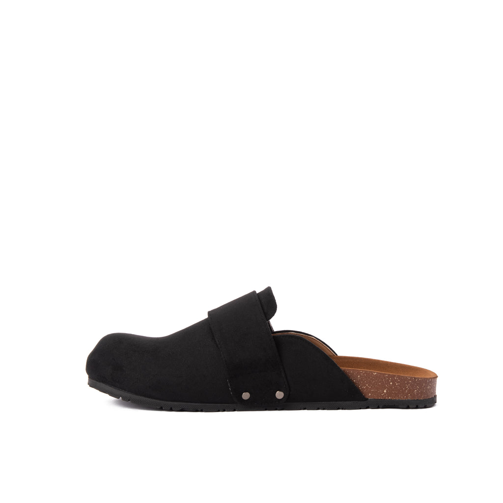 Black Cabin Mule