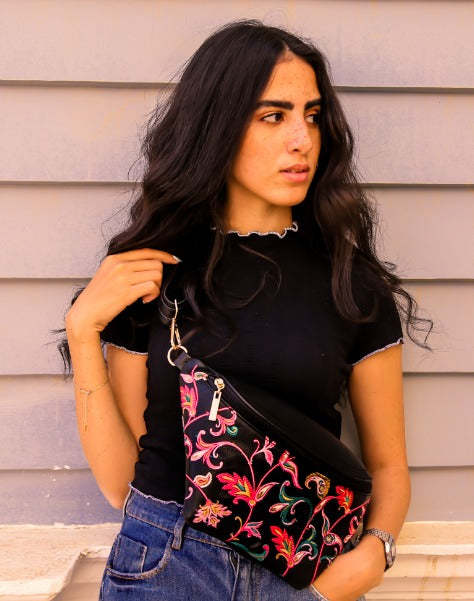 Fanny pack Black with colorful Flowers pavoegypt